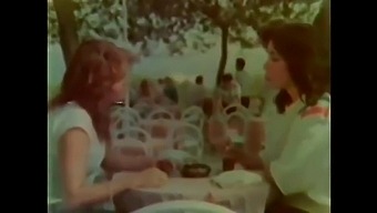 Vintage Turkish Wife Sailh Gunter And Arzu Kay Have Intense Orgasmic Experiences
