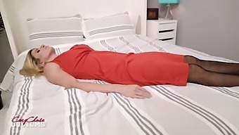 코리 체이스가 웹캠에서 시시 롤플레이로 섹스를 합니다 - Hd 비디오