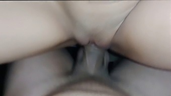 Erstes Mal: Junge Stiefschwester Genießt Ihren Ersten Schwanz In Spanischem Porno