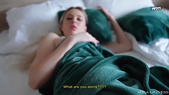 Hausgemachtes Video Einer Harten Und Wilden Begegnung Mit Einer Sexy Stiefmutter