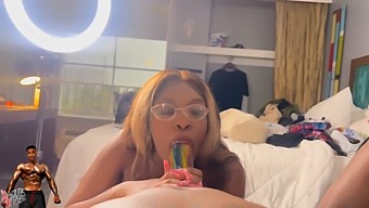 Sexy Black Girls Compete In A Blowjob Contest With Their Boyfriends Judging